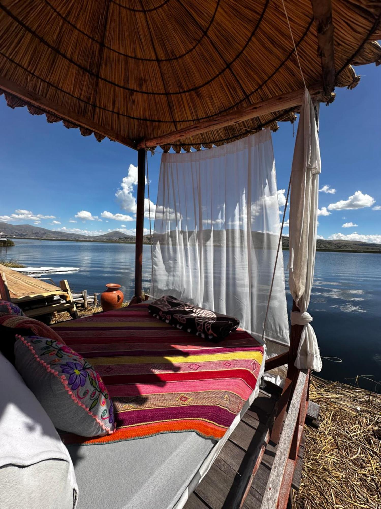 Uros Waliski Lodge 普诺 外观 照片