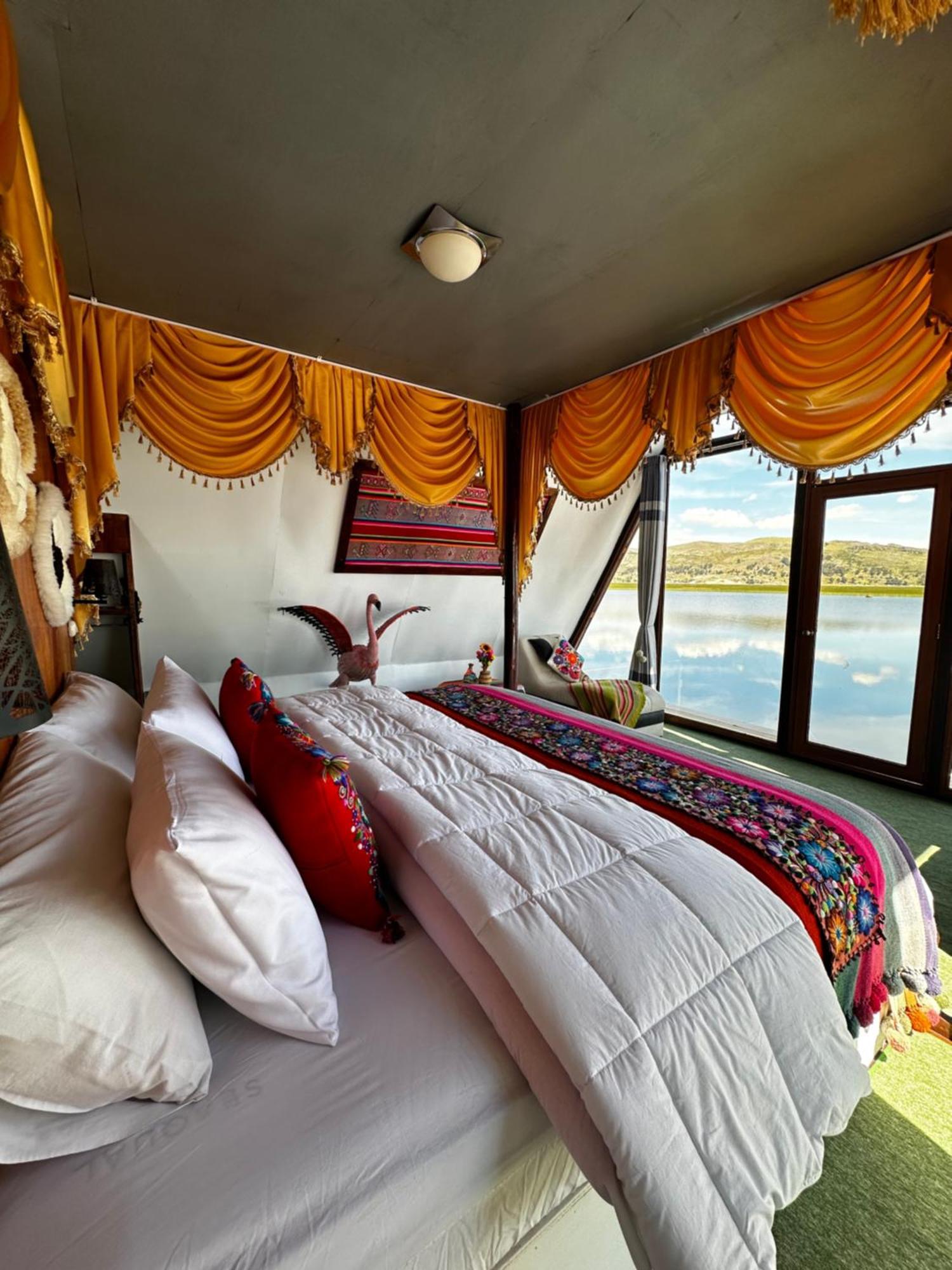 Uros Waliski Lodge 普诺 外观 照片