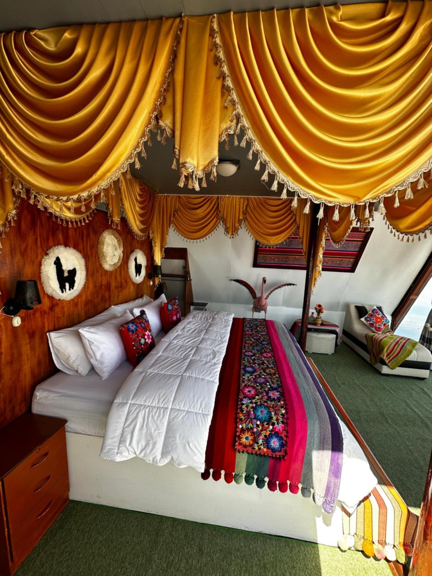 Uros Waliski Lodge 普诺 外观 照片